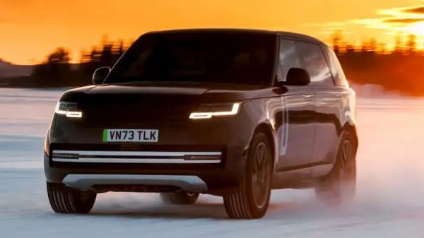 Электрический Range Rover уже набрал более 42 000 желающих его купить